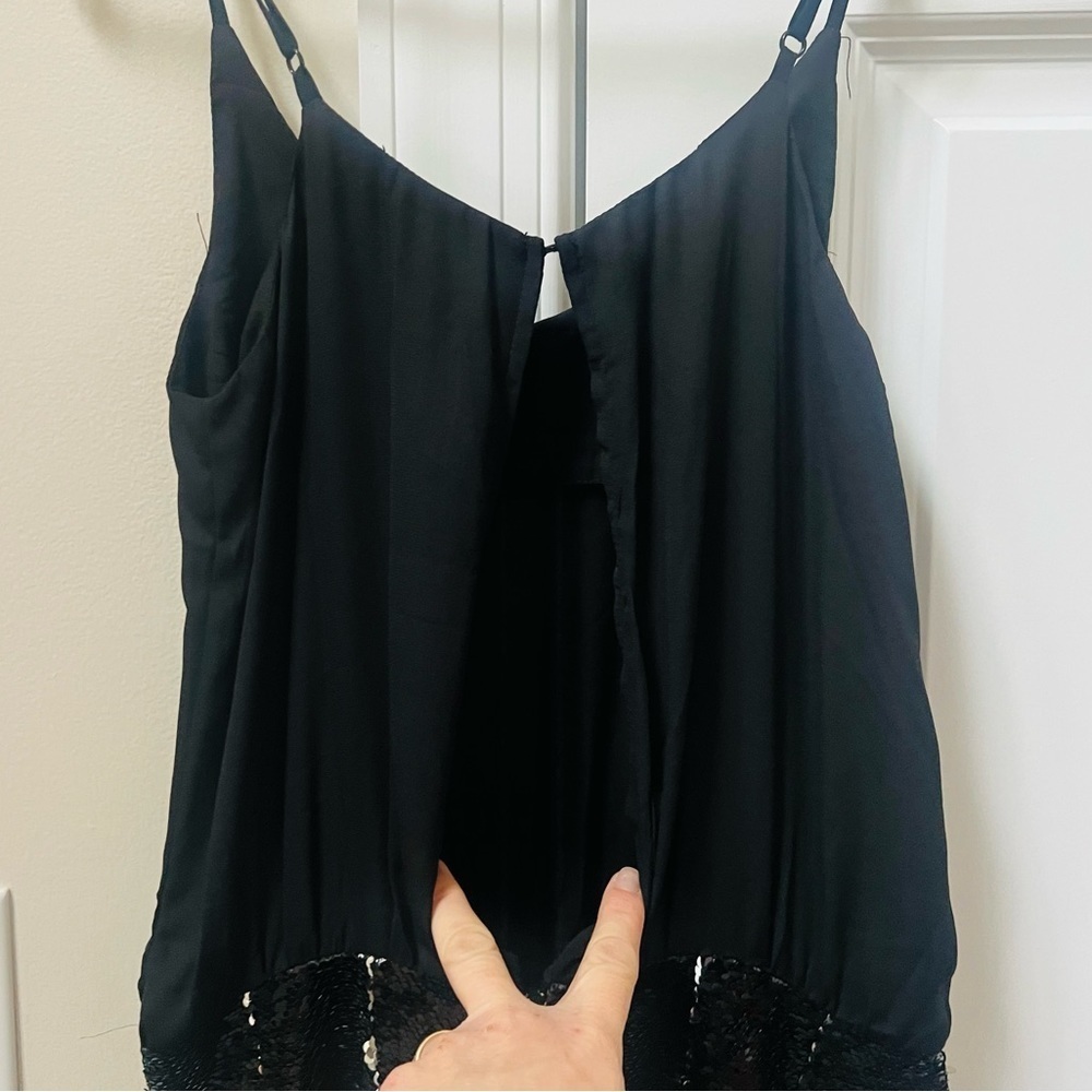 Beautiful black romper with sequined bottom and open back sz sm by Sweewe Paris - Picture 5 of 6